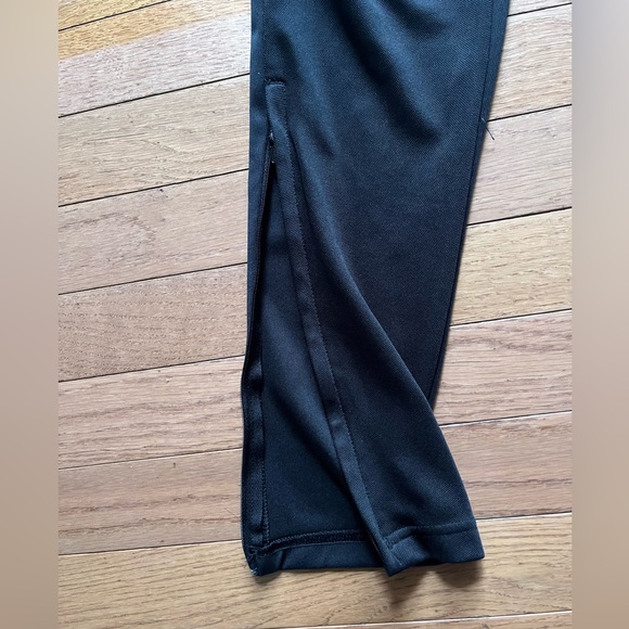 Adidas Women’s Joggers - Picture 6 of 8